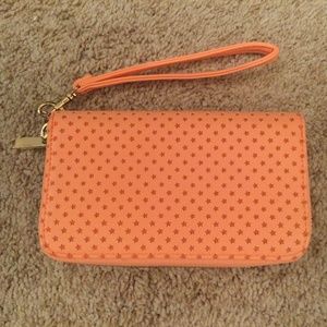 Star Design Wristlet